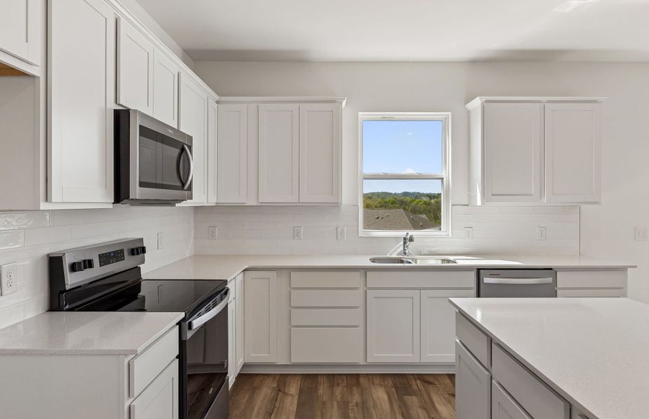 Furnished interior view inside a new home in Highlands of Carter's Station, Columbia (Image 11). Furnished interior view inside a new home in Highlands of Carter's Station, Columbia (Image 11).