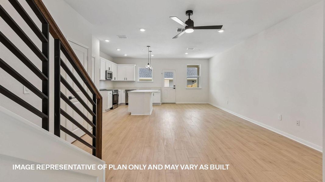 Spacious, unfurnished interior of a new home in Avery Centre, Round Rock (Image 16).
