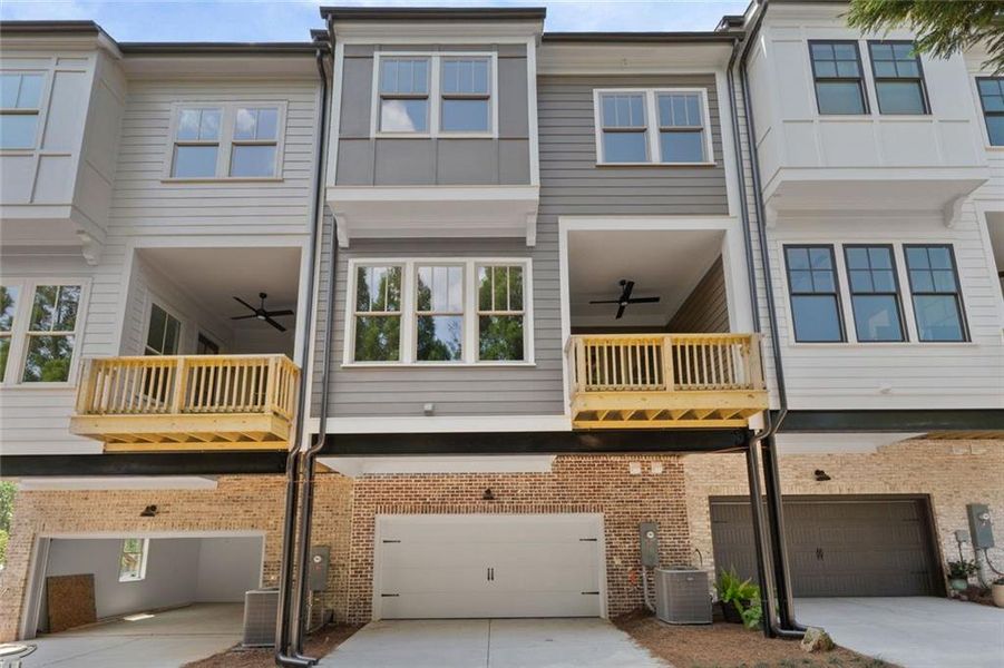 Exterior details and patio area of a home in , Senoia (Image 3).