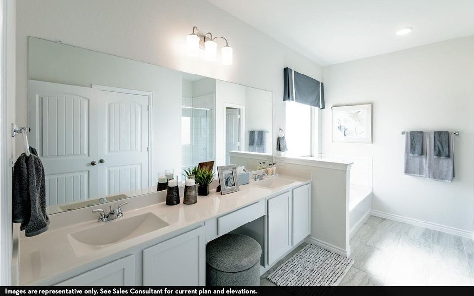 Furnished interior view inside a new home in Steed Landing, Texas City (Image 13).