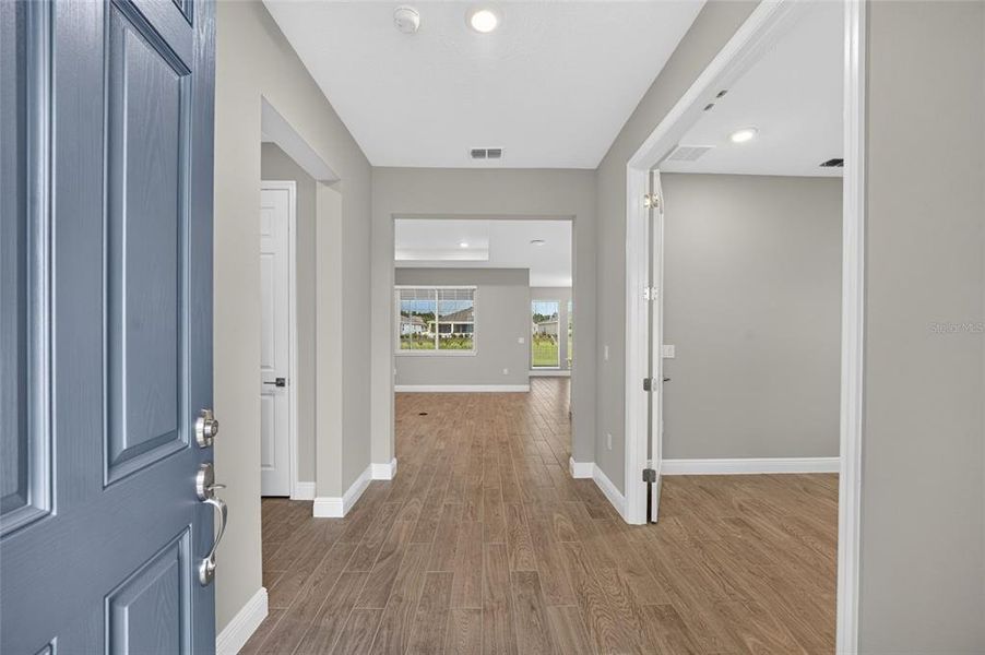 Spacious, unfurnished interior of a new home in , Ocala (Image 42).