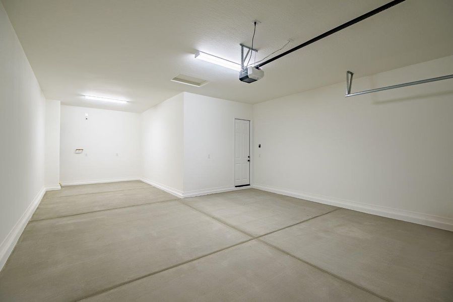 Spacious, unfurnished interior of a new home in Black Rock at Verrado, Buckeye (Image 16).