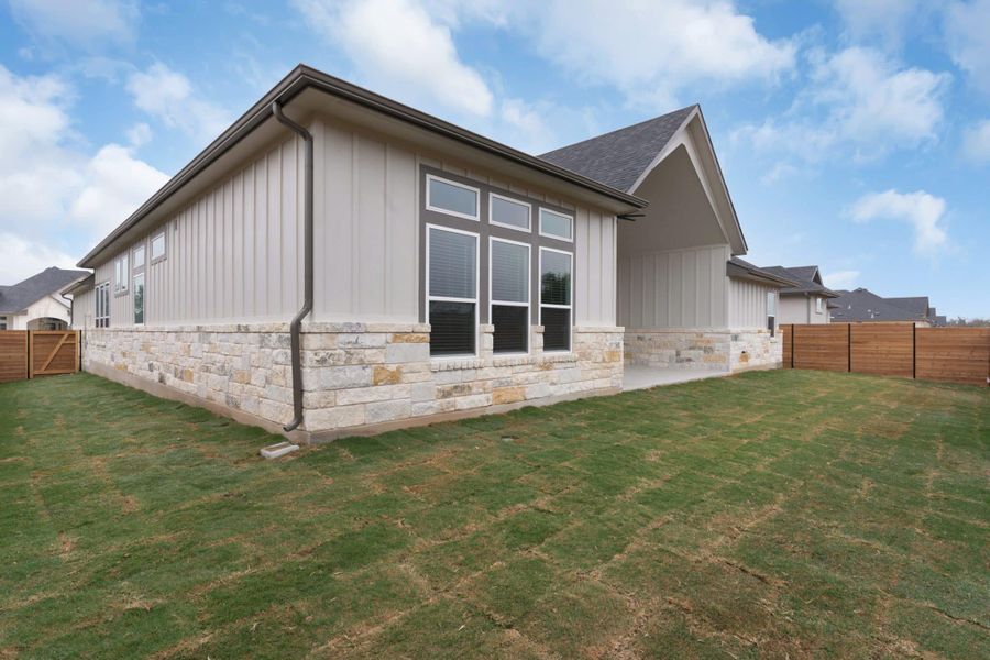 Exterior details and patio area of a home in Broken Oak, Georgetown (Image 14).