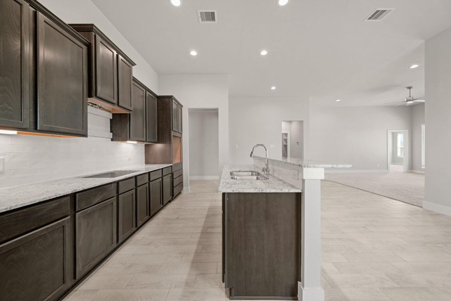 Furnished interior view inside a new home in Beacon Hill, Waller (Image 4).