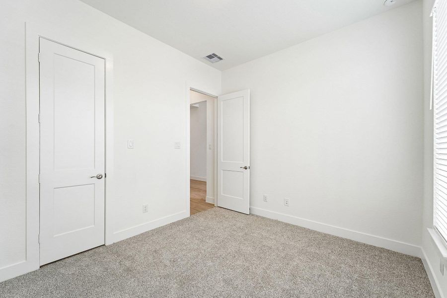 REPRESENTATIVE OF FLOOR PLAN ONLY REPRESENTATIVE OF FLOOR PLAN ONLY