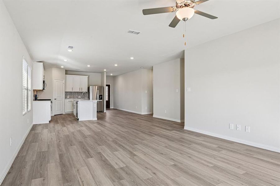 Photo is not of the actual home, but is an inspirational photo of builder’s model home and may depict options, furnishings, and/or decorator features that are not included.