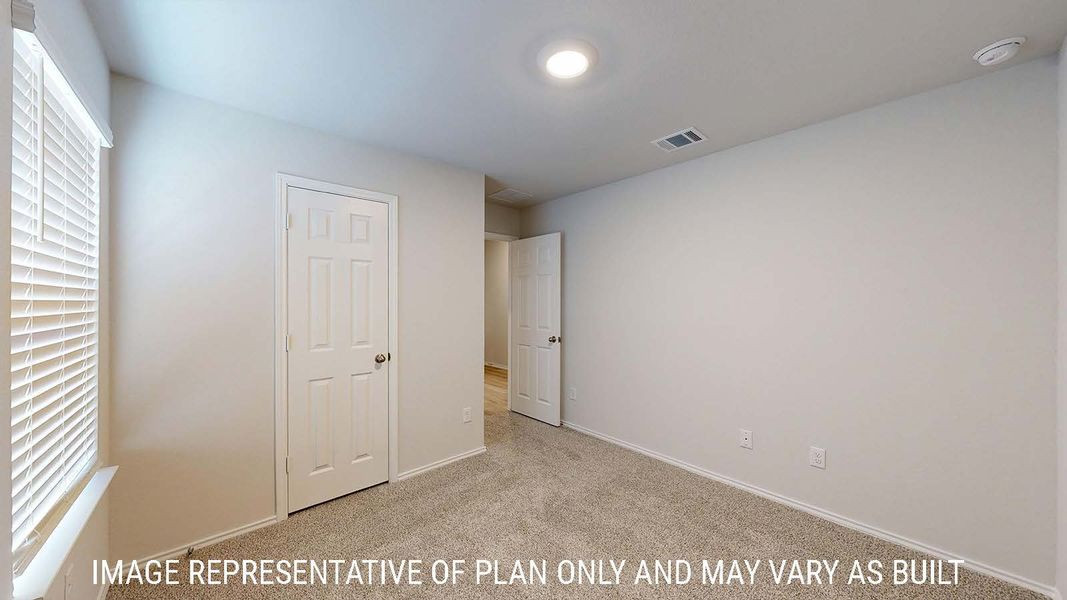 Spacious, unfurnished interior of a new home in Turnbo Ranch, Killeen (Image 18).