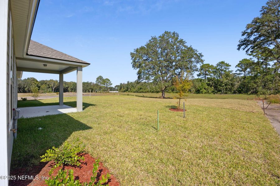 Exterior details and patio area of a home in Katie Cove, Jacksonville (Image 2).