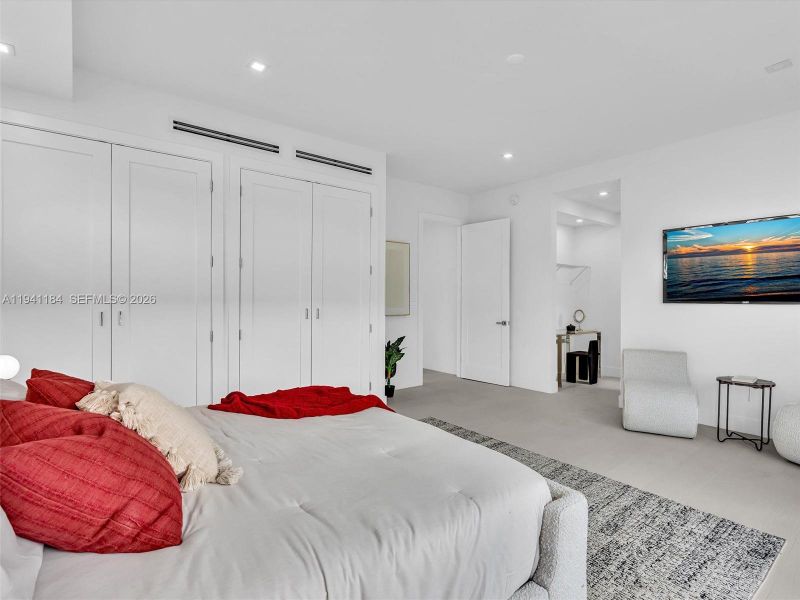 Furnished interior view inside a new home in , Dania Beach (Image 65).