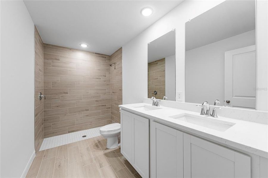 Furnished interior view inside a new home in , Port Charlotte (Image 10).