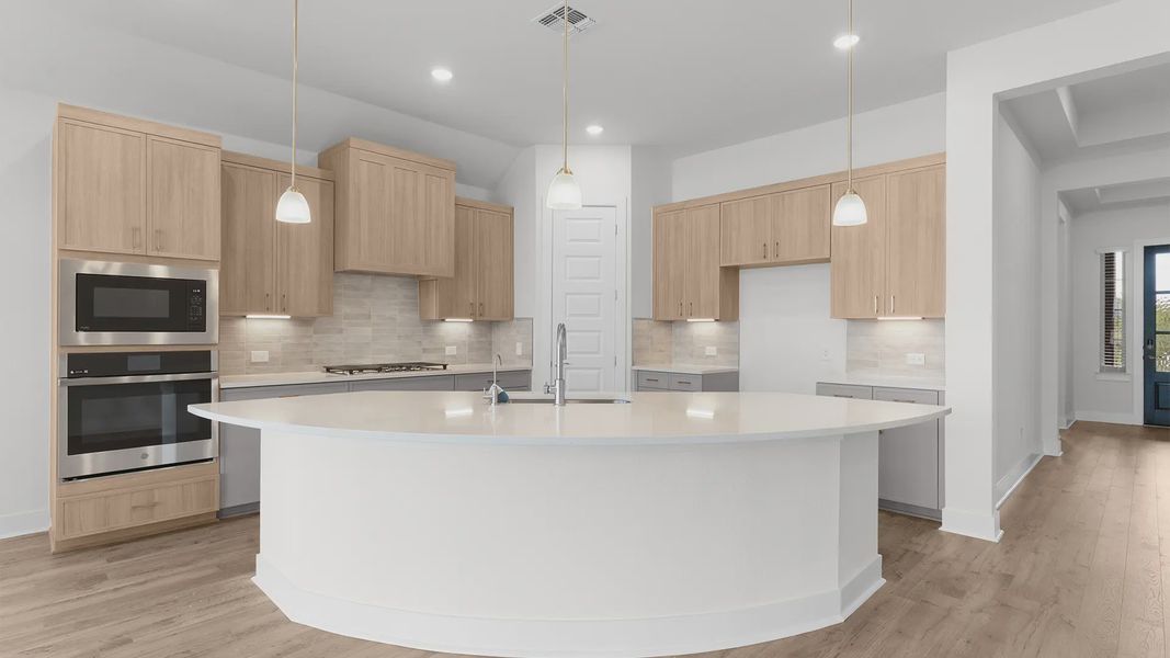 Representative furnished interior of a home built from the Mariah by Chesmar Homes in Crescent Bluff, Georgetown (Image 6).