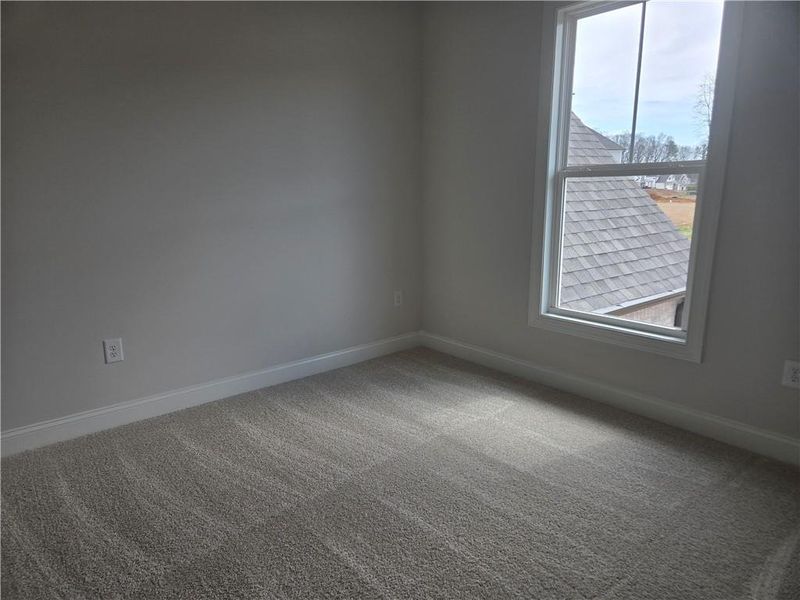 Spacious, unfurnished interior of a new home in Ashbury Commons, Powder Springs (Image 13).