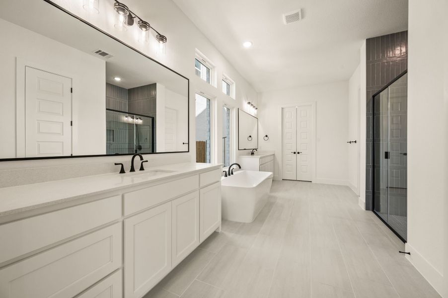 Furnished interior view inside a new home in Parks of Aledo, Aledo (Image 12).