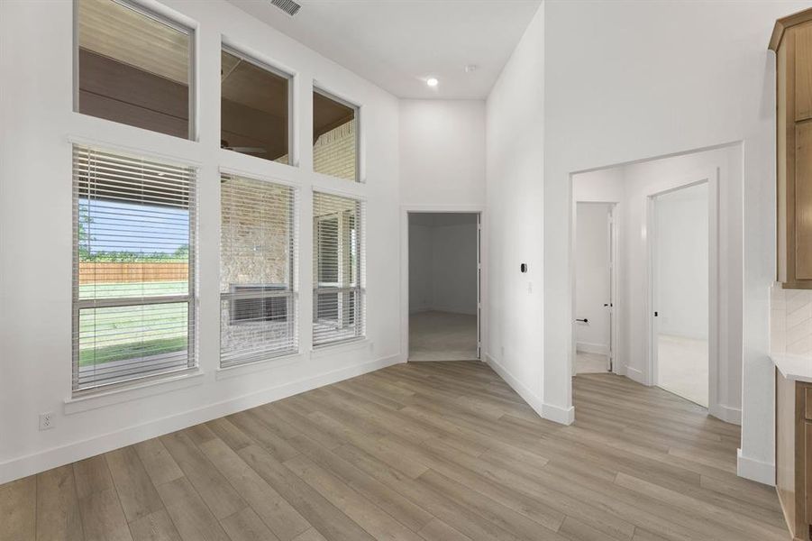 241 Broadmoor-Breakfast Nook-1