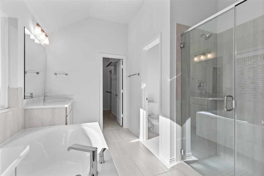 Furnished interior view inside a new home in Beamer Villas, Friendswood (Image 14).