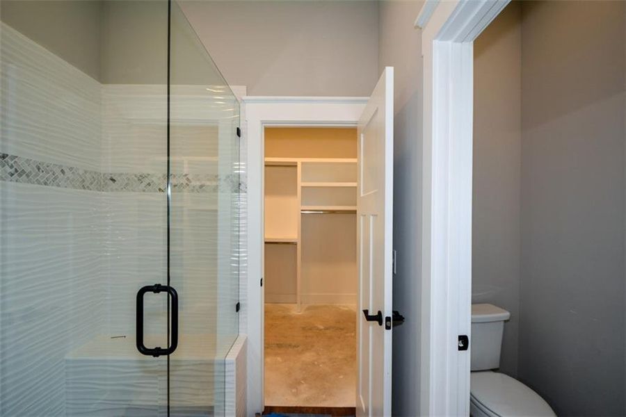 Image 47 of a home in .