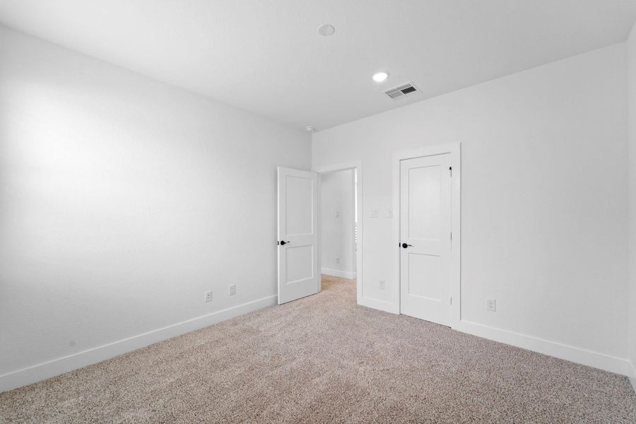 Image 8 of a home in Elyson.