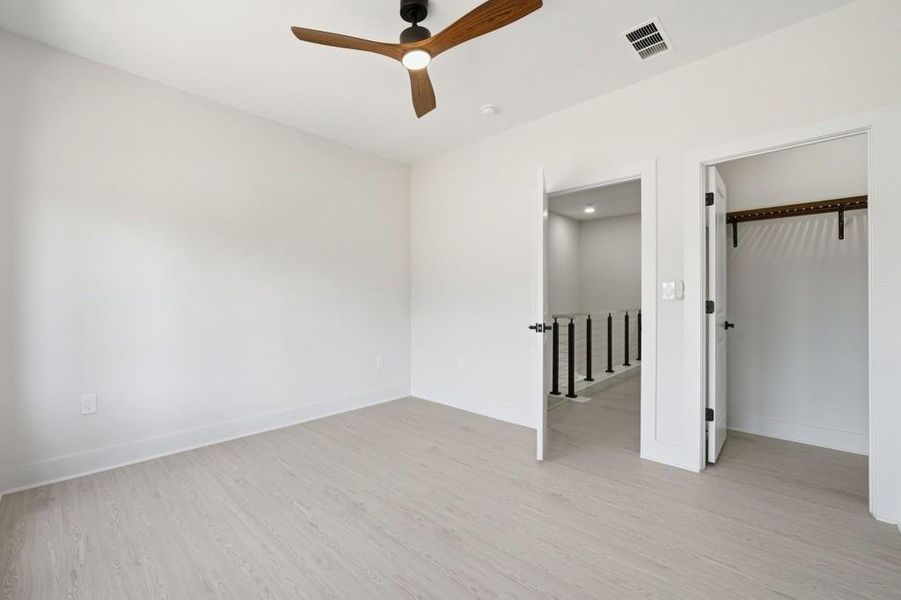 Spacious, unfurnished interior of a new home in , Decatur (Image 37).