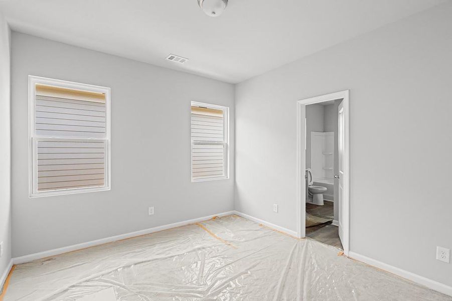 Spacious, unfurnished interior of a new home in Harmony, Auburn (Image 11).