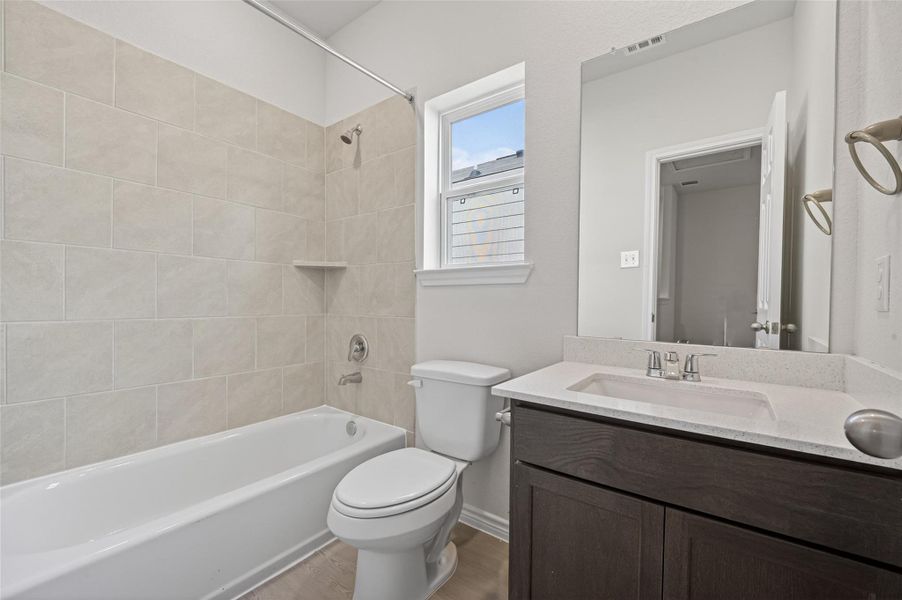Furnished interior view inside a new home in , Houston (Image 7).