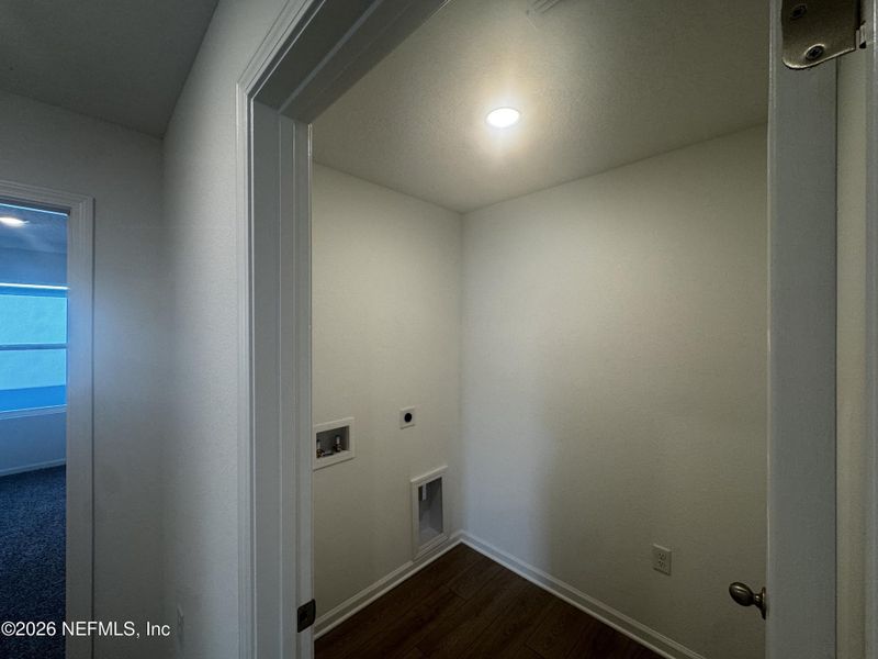 Spacious, unfurnished interior of a new home in The Arbors, Jacksonville (Image 25).