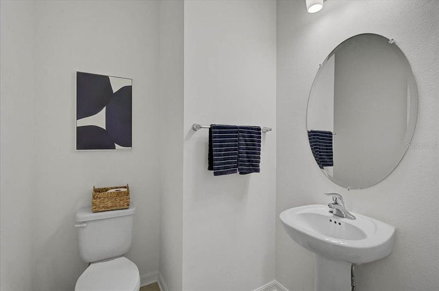 Furnished interior view inside a new home in , Sarasota (Image 32).