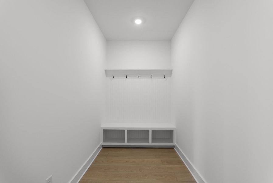 Spacious, unfurnished interior of a new home in Hancock Farms, Aiken (Image 37).