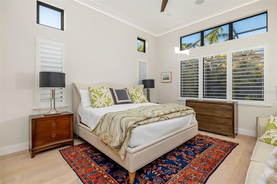 Furnished interior view inside a new home in , Sarasota (Image 47).