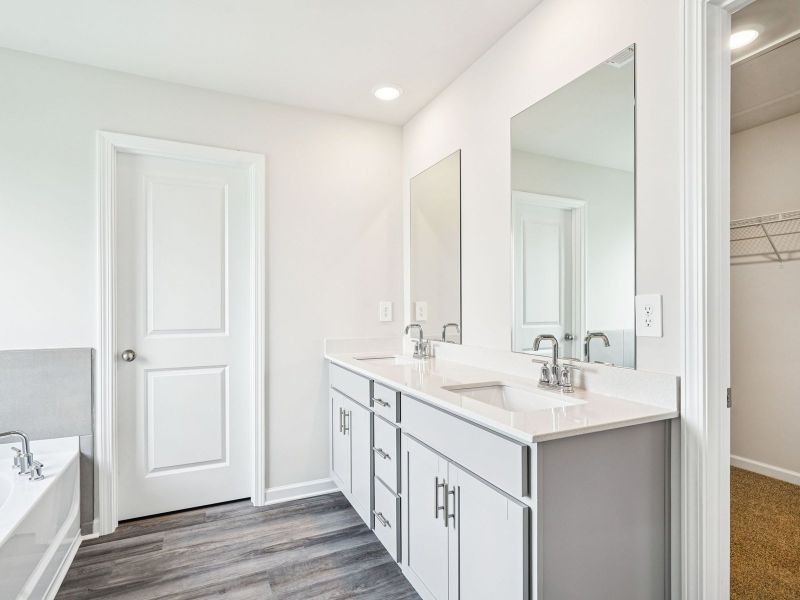 Furnished interior view inside a new home in Creekside at Oxford Park, Fairburn (Image 7).