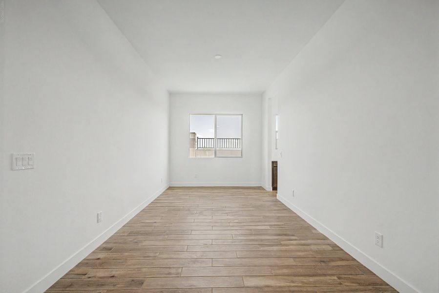Spacious, unfurnished interior of a new home in Frontera, Surprise (Image 10). Spacious, unfurnished interior of a new home in Frontera, Surprise (Image 10).