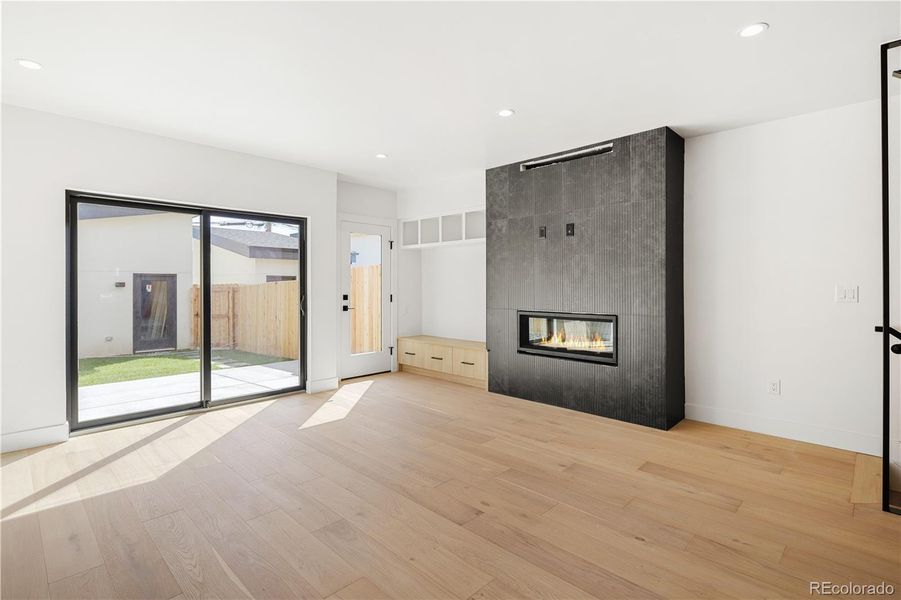 Spacious, unfurnished interior of a new home in , Denver (Image 32).