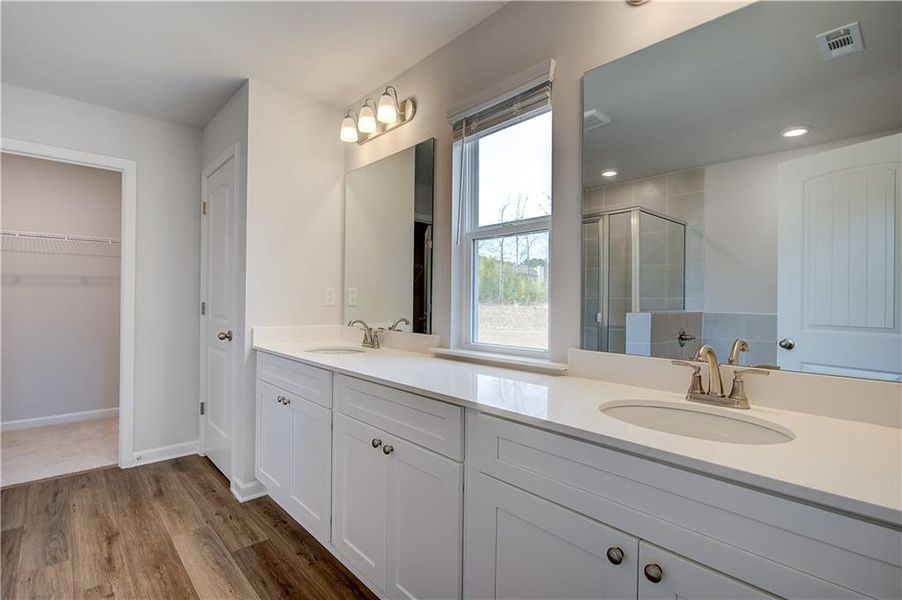 Furnished interior view inside a new home in Hamilton Lakes, Lawrenceville (Image 11). Furnished interior view inside a new home in Hamilton Lakes, Lawrenceville (Image 11).