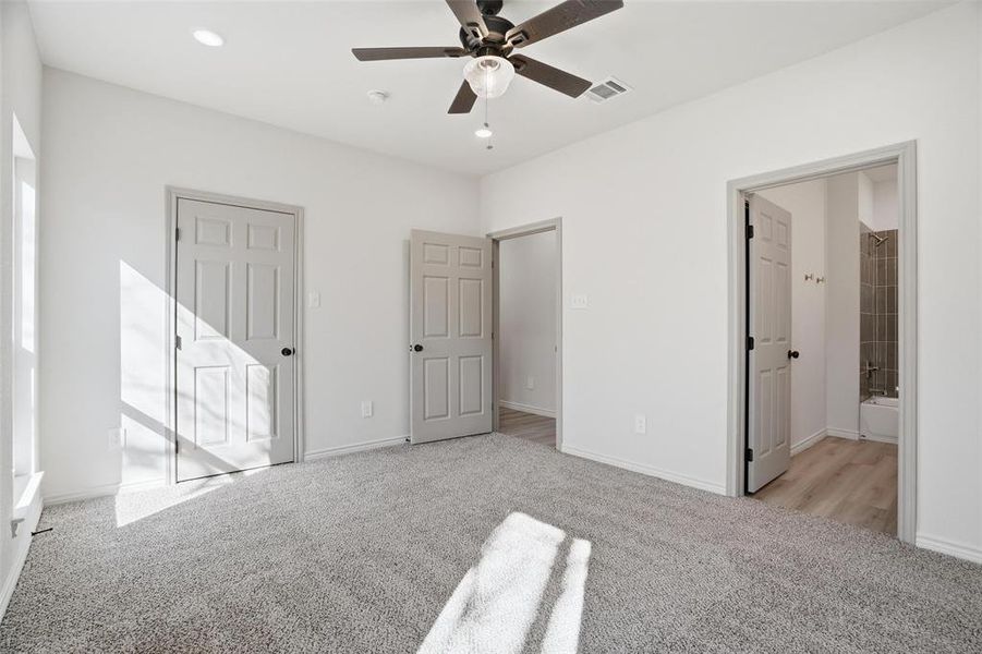 Spacious, unfurnished interior of a new home in , Whitney (Image 25).