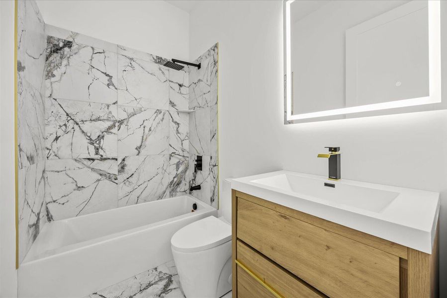 Guest Bathroom Guest Bathroom