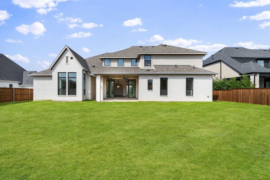 Exterior details and patio area of a home in , Celina (Image 3).