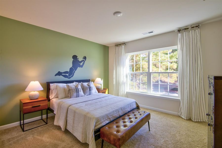 Representative furnished interior of a home built from the HAYDEN by D.R. Horton in Raven Ridge, Lexington (Image 40).