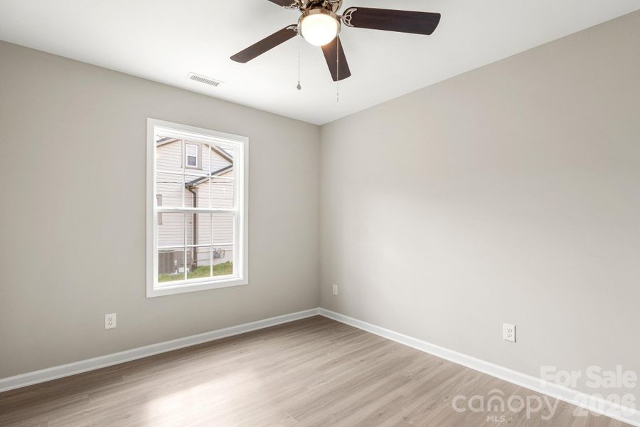 Spacious, unfurnished interior of a new home in , York (Image 21).