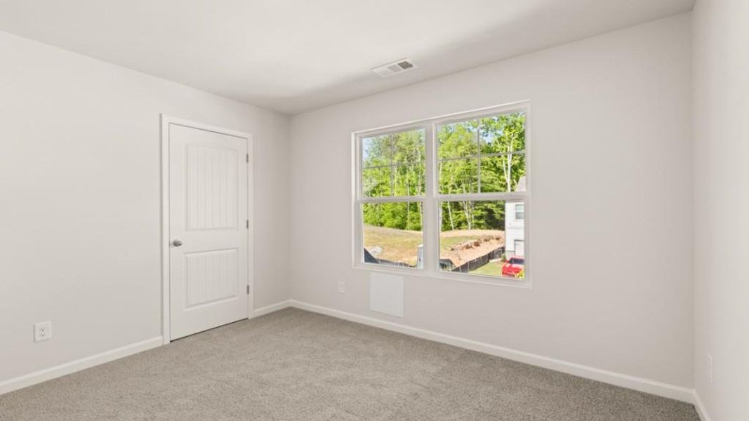 Spacious, unfurnished interior of a new home in Creekview, Atlanta (Image 29). Spacious, unfurnished interior of a new home in Creekview, Atlanta (Image 29).
