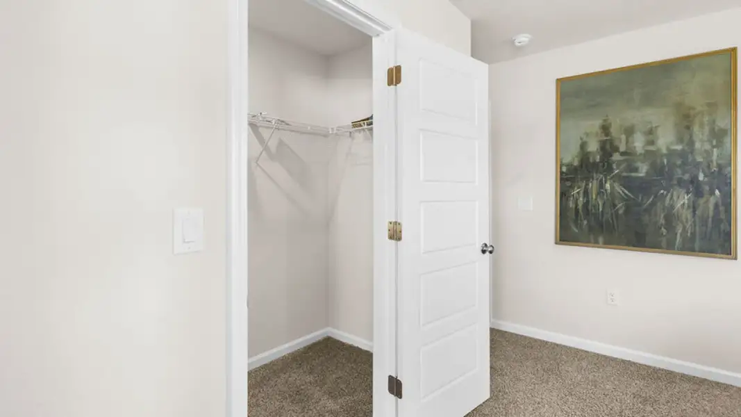 Spacious, unfurnished interior of a new home in Abilene Acres, Tallahassee (Image 24).