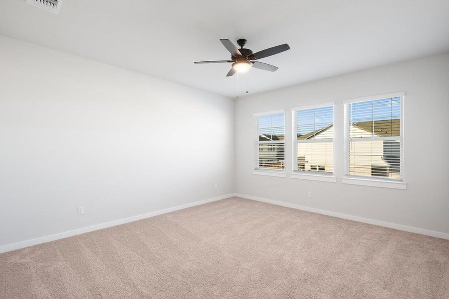 Spacious, unfurnished interior of a new home in Union Collection at Park Central, Georgetown (Image 39).