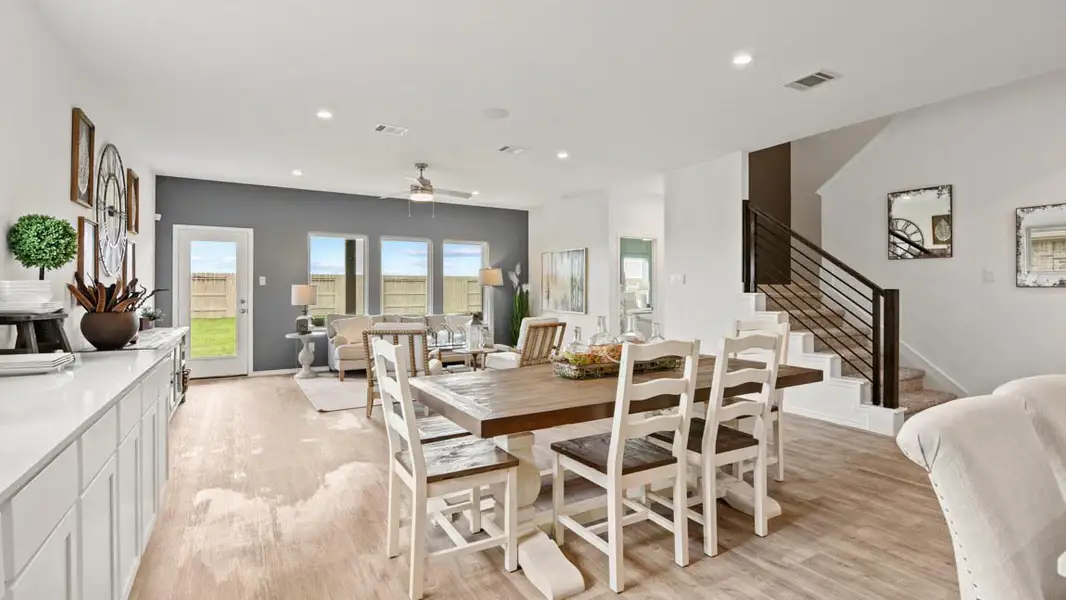 Furnished interior view inside a new home in Lake Conroe Cove, Willis (Image 12).
