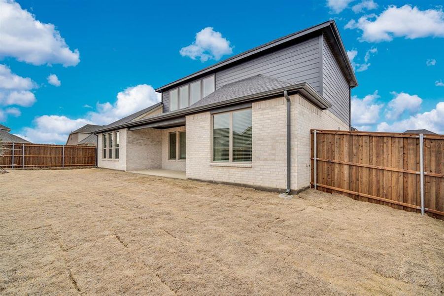 Exterior details and patio area of a home in Westside Preserve, Midlothian (Image 4).