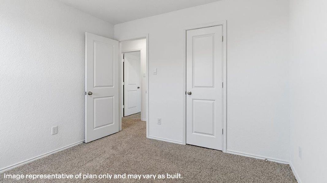 Spacious, unfurnished interior of a new home in Blue Ridge Ranch, San Antonio (Image 23). Spacious, unfurnished interior of a new home in Blue Ridge Ranch, San Antonio (Image 23).