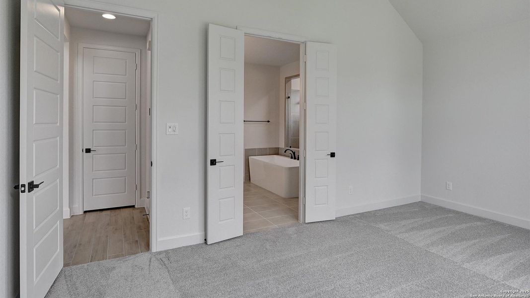 Image 27 of a home in Esperanza 60'. Image 27 of a home in Esperanza 60'.