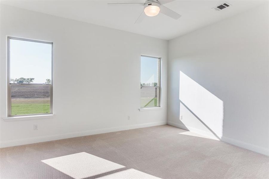 Spacious, unfurnished interior of a new home in Settler’s Glen, Rhome (Image 10). Spacious, unfurnished interior of a new home in Settler’s Glen, Rhome (Image 10).