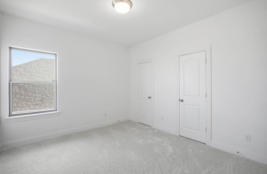 4br New Home in Waxahachie, TX.  - Slide 11