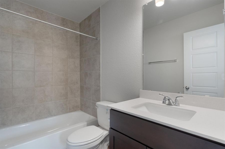 Furnished interior view inside a new home in Casetta Ranch, Kyle (Image 10). Furnished interior view inside a new home in Casetta Ranch, Kyle (Image 10).