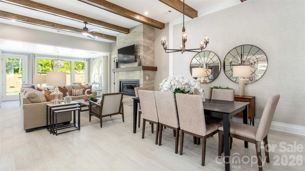 Furnished interior view inside a new home in Handsmill on Lake Wylie, York (Image 7).