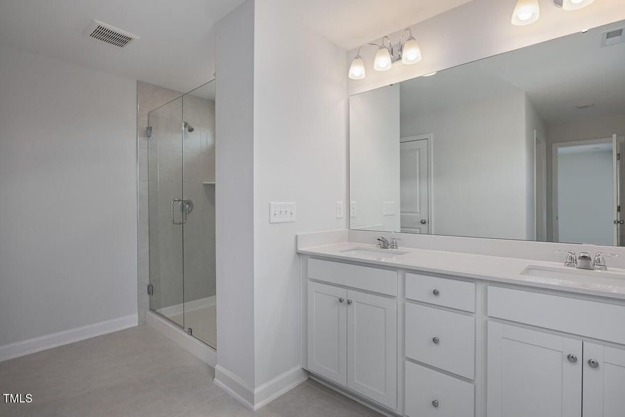 Furnished interior view inside a new home in Gregory Village, Lillington (Image 68). Furnished interior view inside a new home in Gregory Village, Lillington (Image 68).