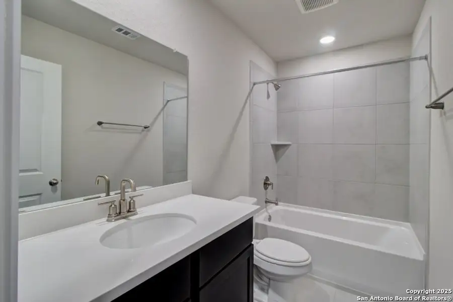 Furnished interior view inside a new home in Westridge - Landmark, San Antonio (Image 5).